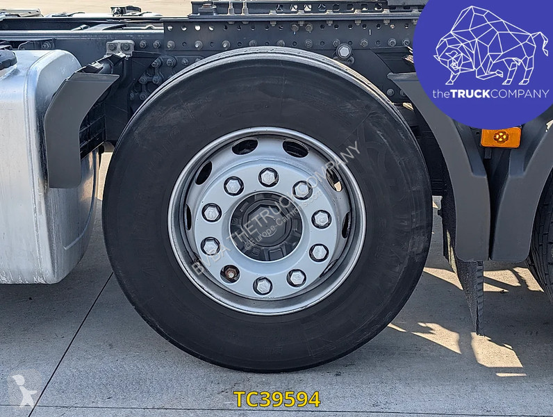 Cabeza tractora Volvo 500