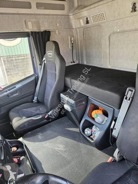 Cabeza tractora Iveco