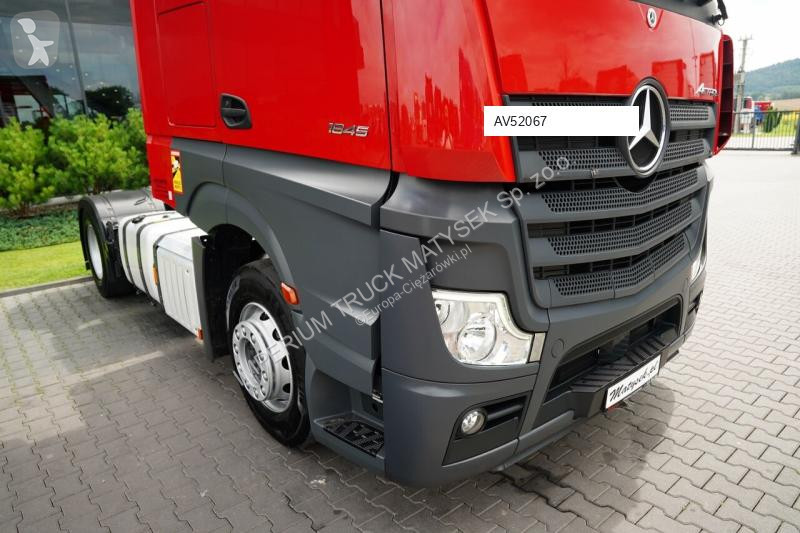 Тягач Mercedes ACTROS 1845 MP5
