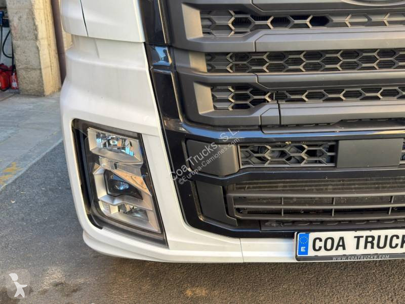 Cabeza tractora Ford Trucks