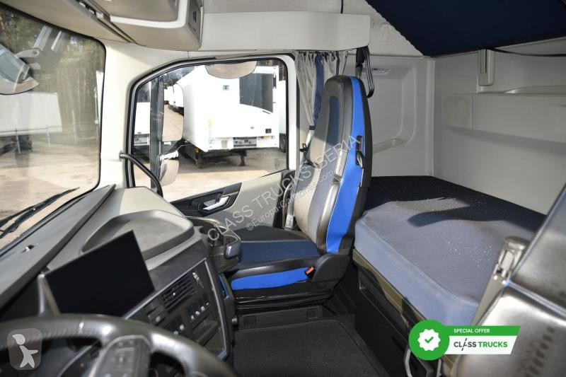 Cabeza tractora Volvo 500 Globetrotter XL Varios