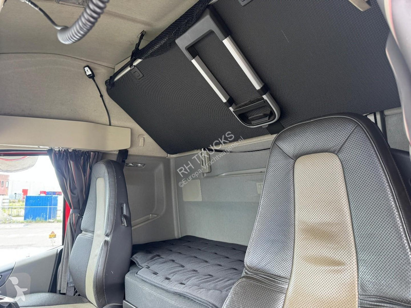 Cabeza tractora Volvo 6X2 EURO 6