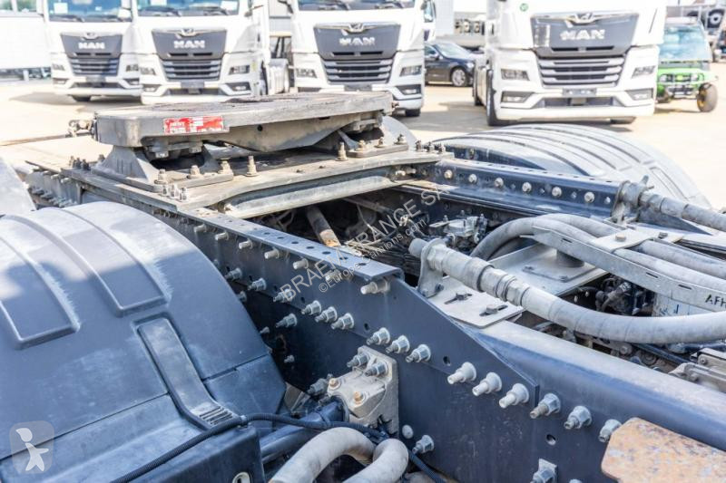 Cabeza tractora Volvo 4 GLOBE 16.550 (16 L.)...