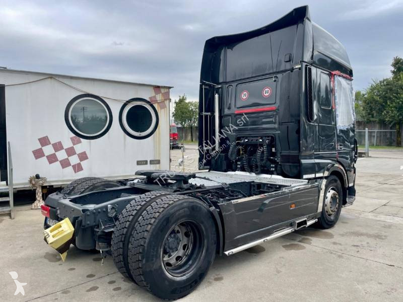 Cabeza tractora DAF 530 SSC
