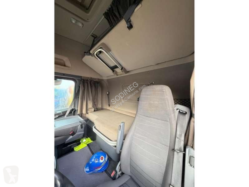 Scania 560 6X4 tractor unit