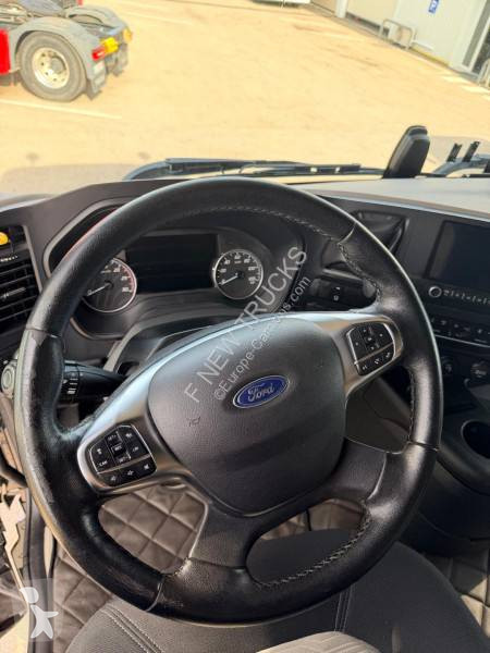 Tahač Ford Trucks  500