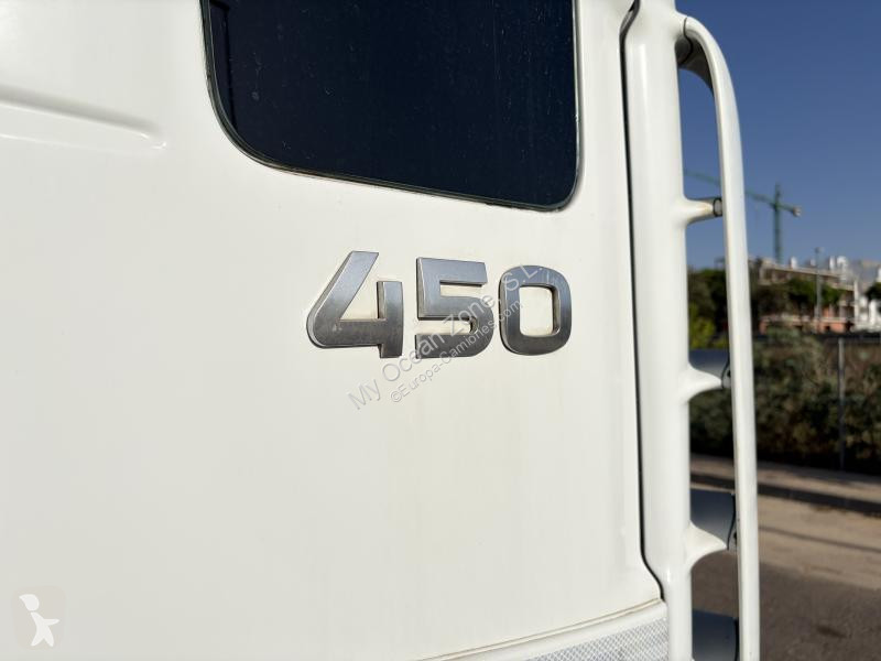 Cabeza tractora Iveco 440 S 45