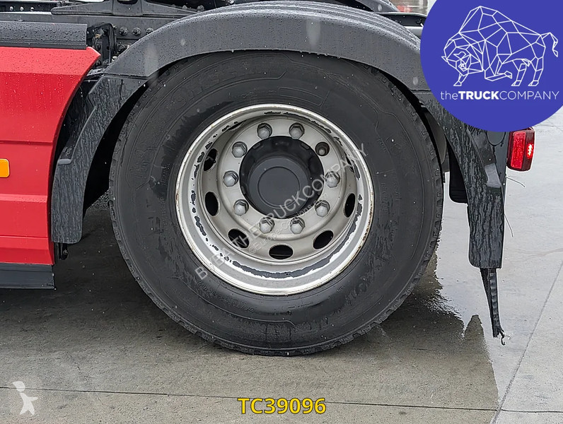Cabeza tractora Volvo