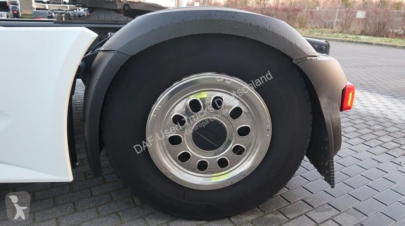 Nyergesvontató DAF 480 FT 4X2