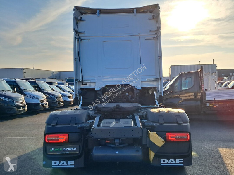 Tahač DAF 480