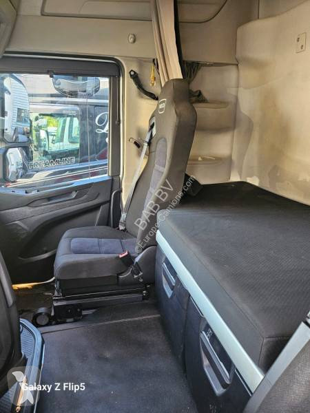 Tahač Iveco 510