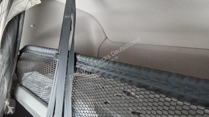 Tahač DAF 530 FT LOW DECK 4X2