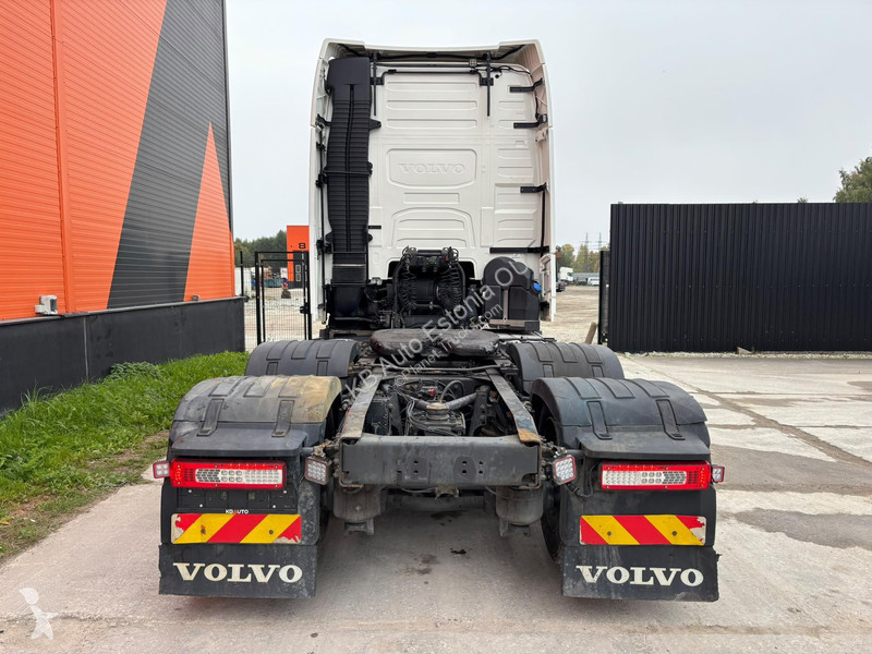 جرار Volvo 500 6x2 GLOBE XL / RETARDER / DOUBLE...