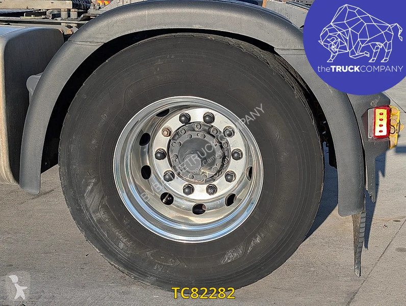 Nyergesvontató Scania 500