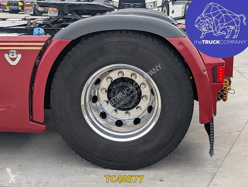 Nyergesvontató Scania 580