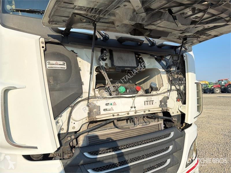 Tratores DAF FT 4x2 S/A Sleeper Truck Tractor