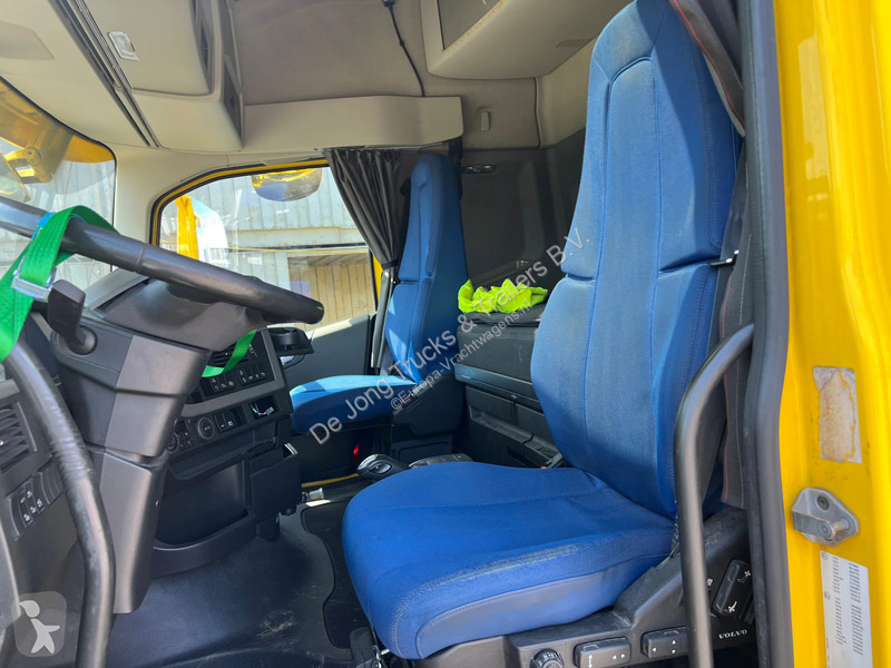 Tractor Volvo 13500 / Globetrotter / Euro 6 /...