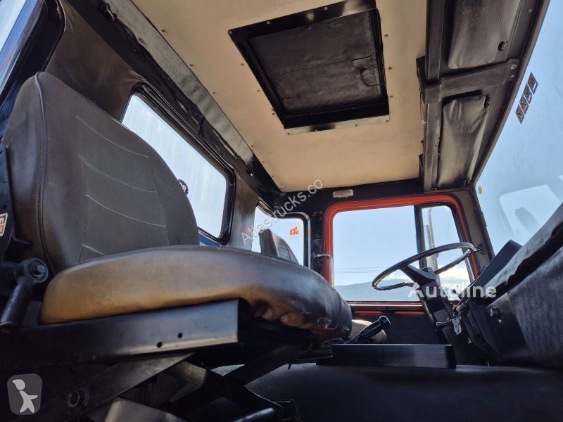 Tractor Scania 111