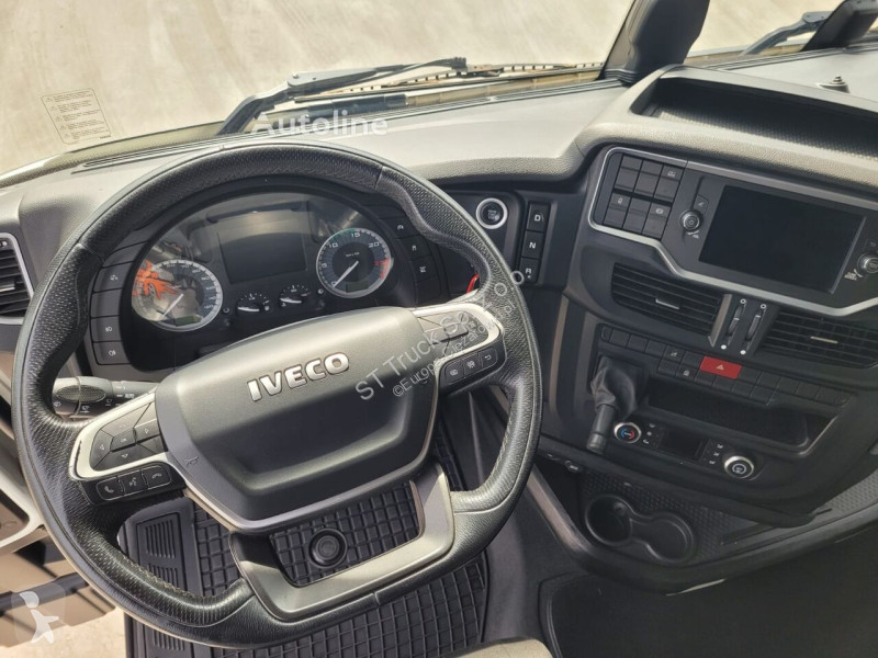 Cap tractor Iveco 460 LNG