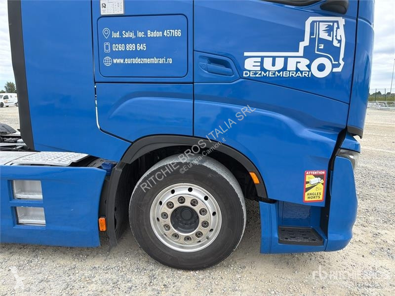 Cap tractor Iveco s-way 490 4x2 S/A Sleeper...