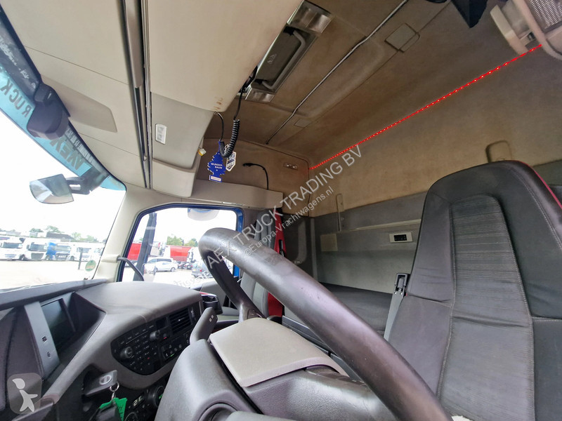 Tratores Volvo 13500 Globetrotter 4x2 -...