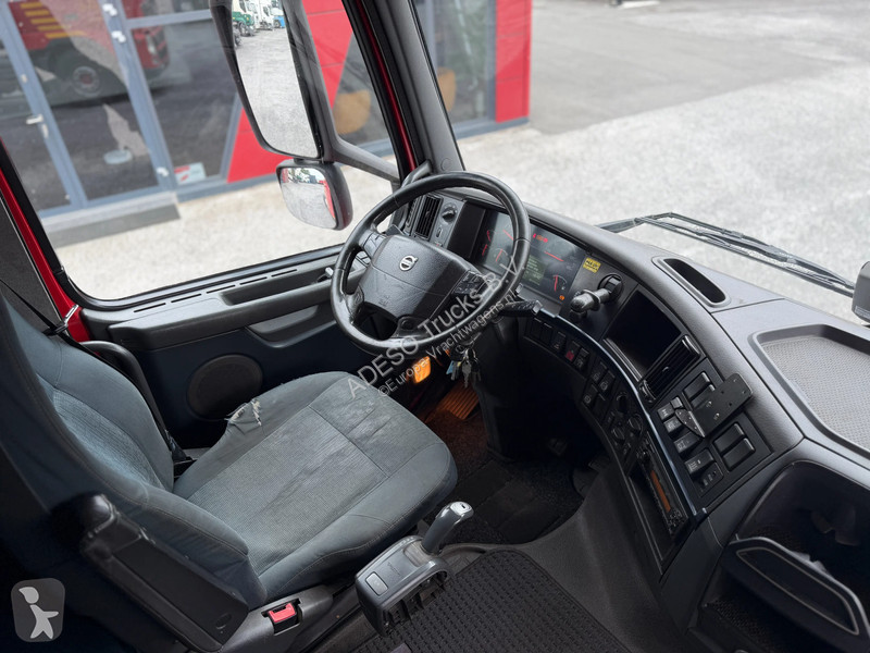 Cap tractor Volvo 420 Globe Euro 5