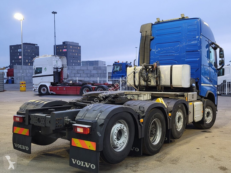 Tracteur Volvo 500