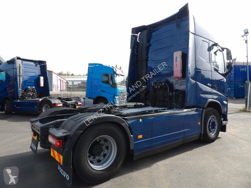 Cap tractor Volvo FH460-GLOBE-VOITH...