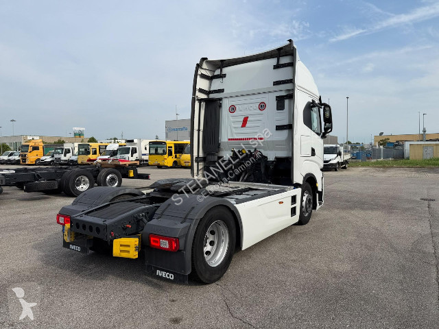 Tractor Iveco S-WAY AS440S51T/P - TRATTORE