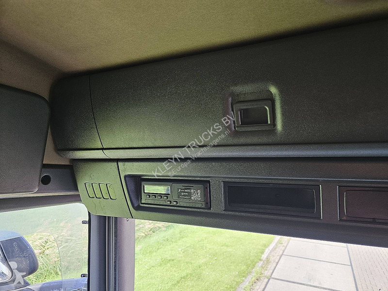 Tractor Scania 440