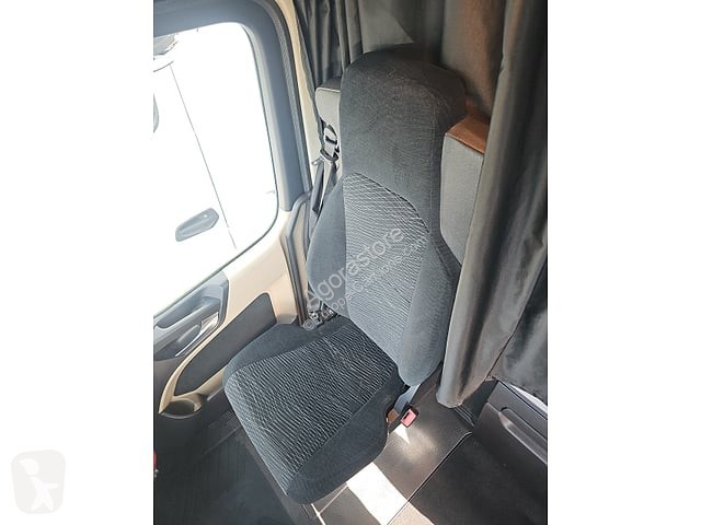 Тягач Mercedes ACTROS