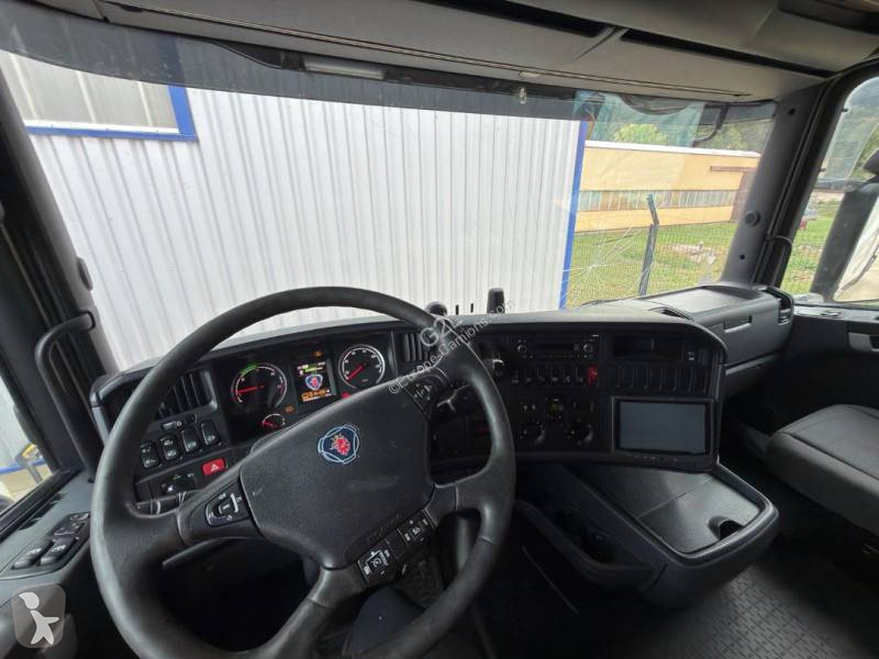 Тягач Scania 410