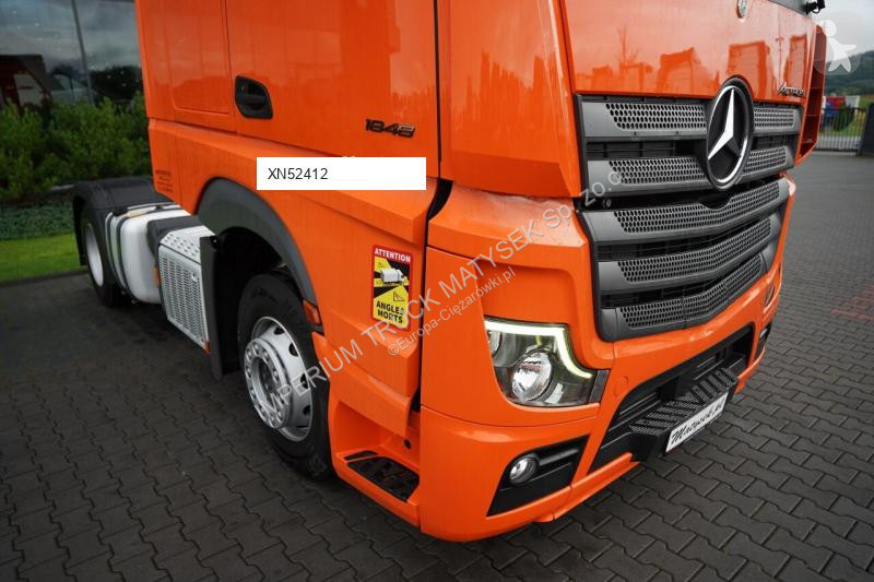 Тягач Mercedes ACTROS  L 1848