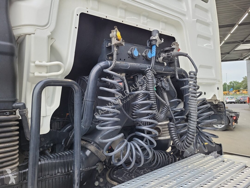 Traktor MAN 18.470