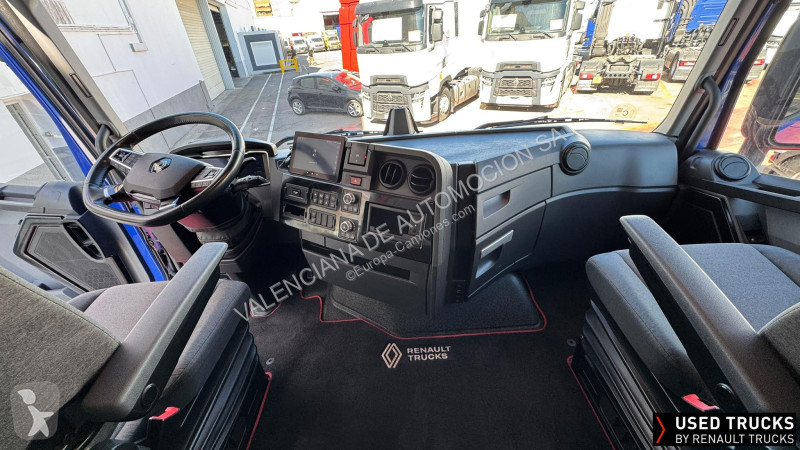 Cabeza tractora Renault