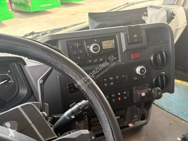 Cabeza tractora Renault 460