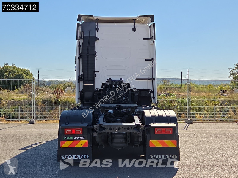 Ciągnik siodłowy Volvo 540  4X2 Globe Retarder...