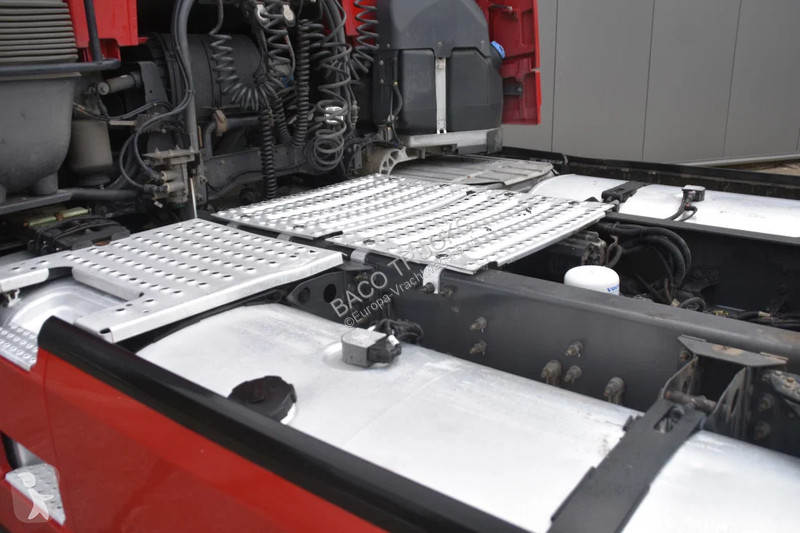 Cabeza tractora Volvo 460 Globe 4x2 - NEW TACHO...