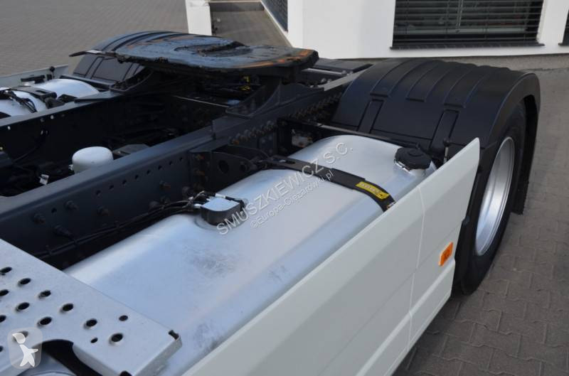 Cabeza tractora Volvo 500 Globetrotter