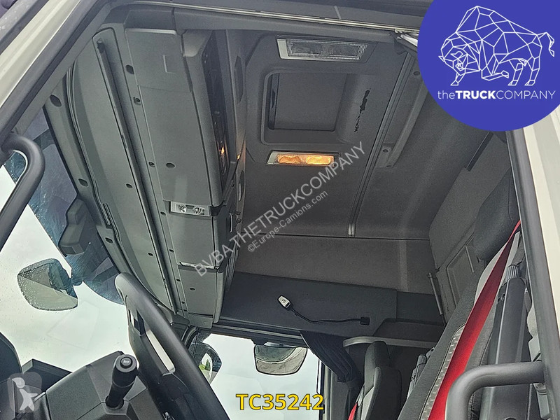 Cabeza tractora Renault T 520