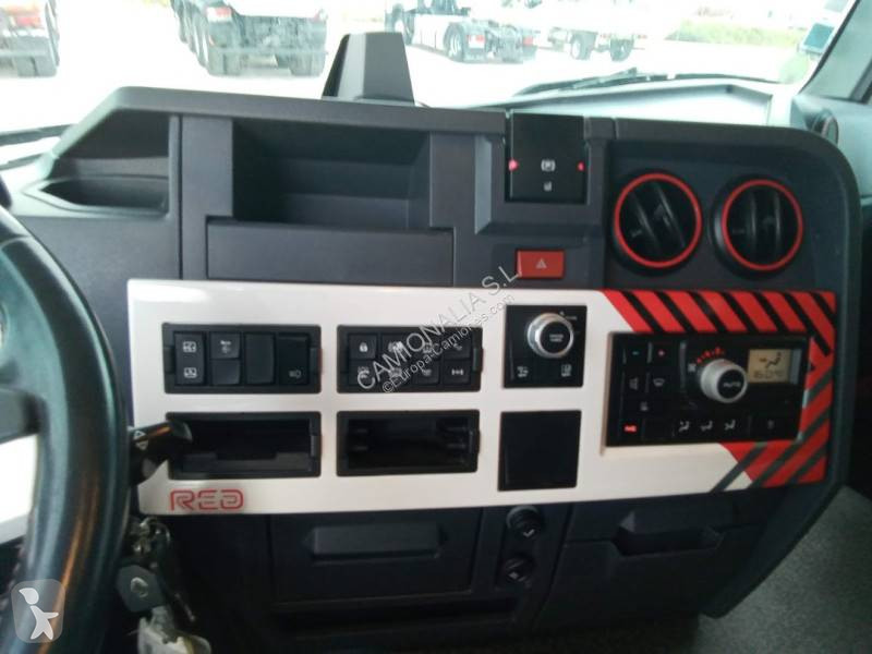 Cabeza tractora Renault 480