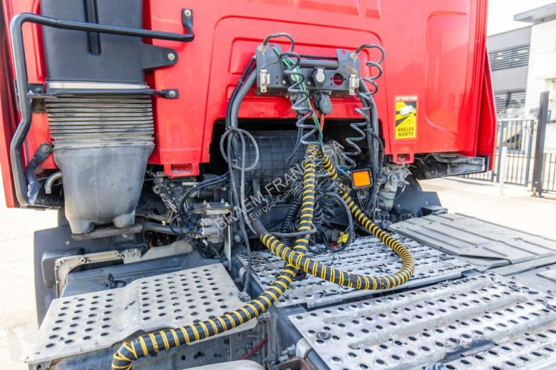 Cabeza tractora Renault T460+HY