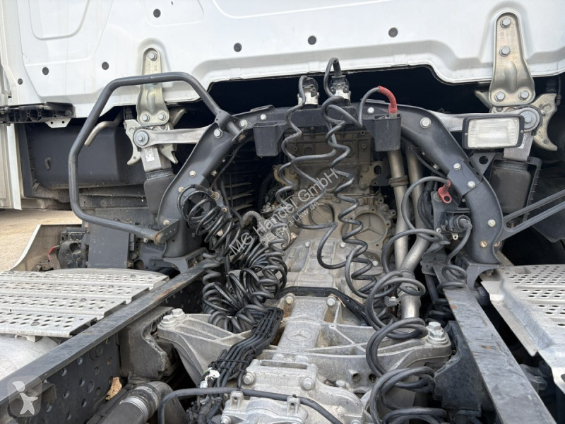 Mercedes Actros 1851 Giga Space, Stream Mirrow...