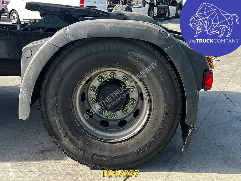 MAN 18.460 tractor unit