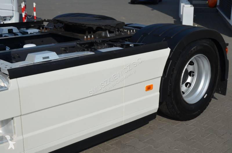 Tahač Volvo 500 Globetrotter XL
