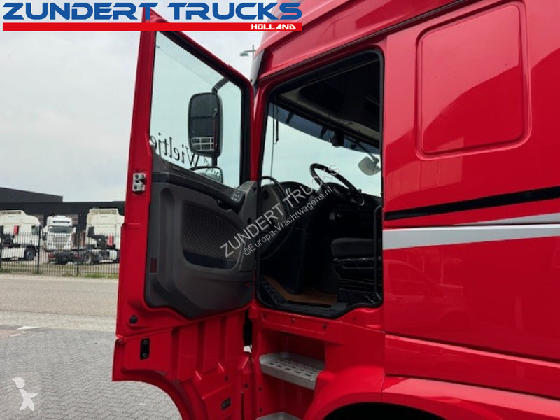 DAF 440 SUPERSPACECAB tractor unit