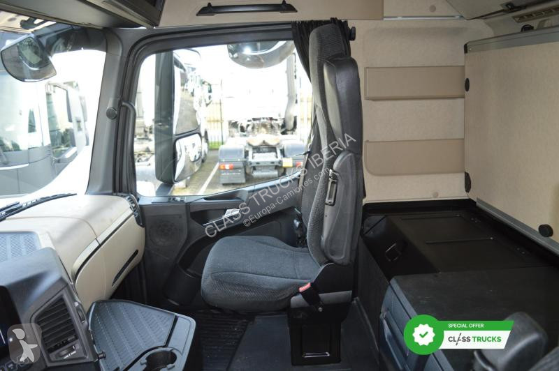 Mercedes 5 1845 BigSpace tractor unit