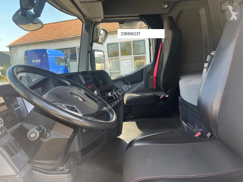 Renault T460 ADR// AIRCO tractor unit