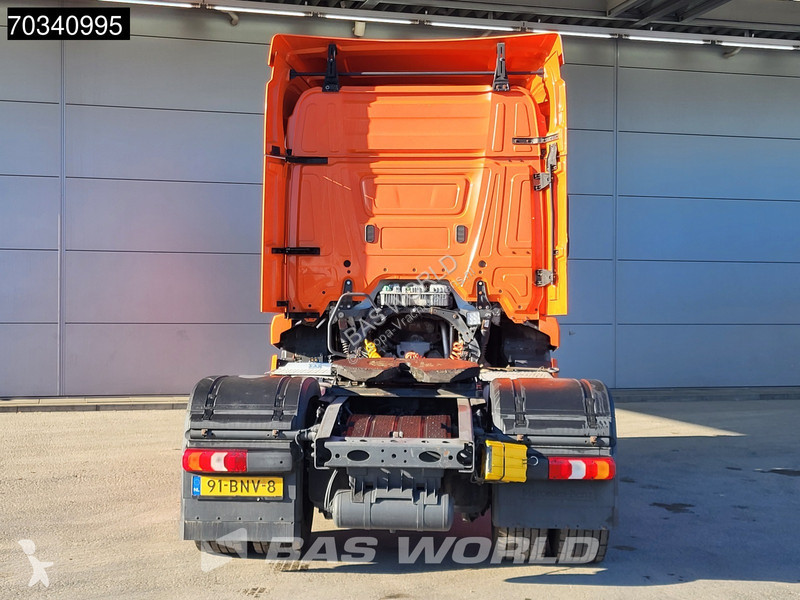 Traktor Mercedes 1840 4X2 ClassicSpace Retarder...