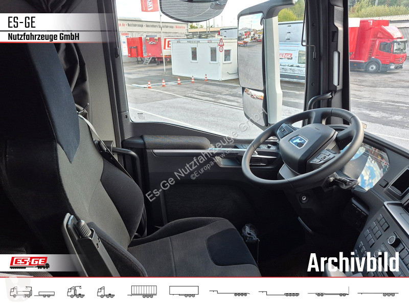 Tahač MAN 41.640 8x4/4 BB SA